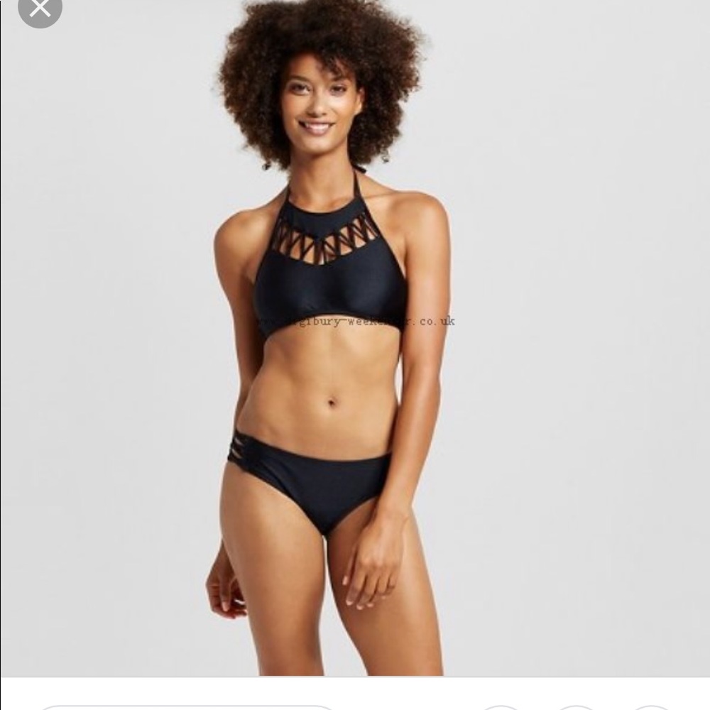 black bikini top